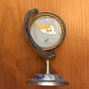 Chinese Embroidered Cat Art 🐈